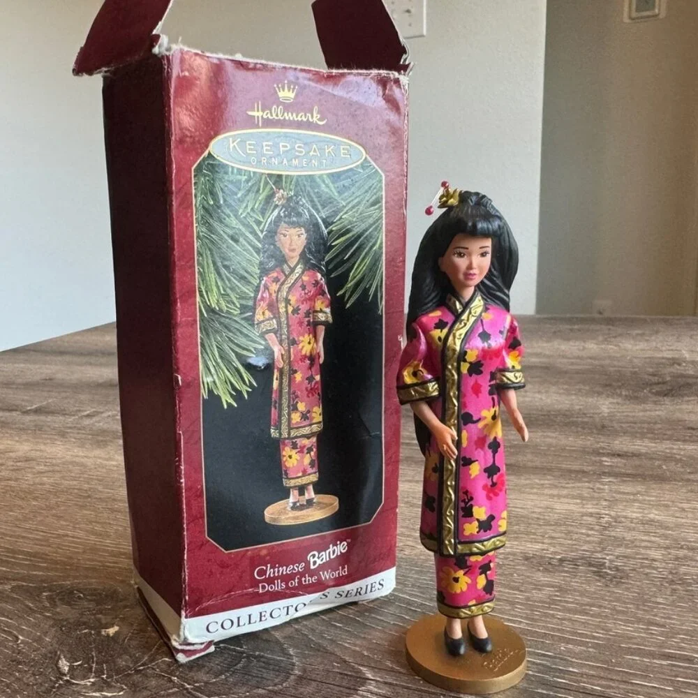 Vintage 1997 Hallmark Keepsake Barbie Dolls of World Chinese Christmas Ornament.